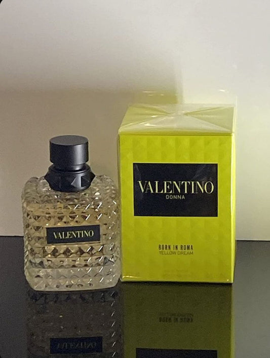 Valentino born in roma giallo