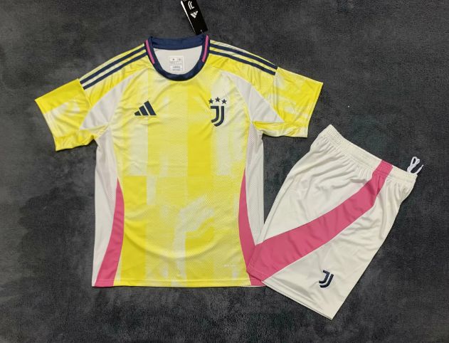 JUVENTUS KIT COMPLETO