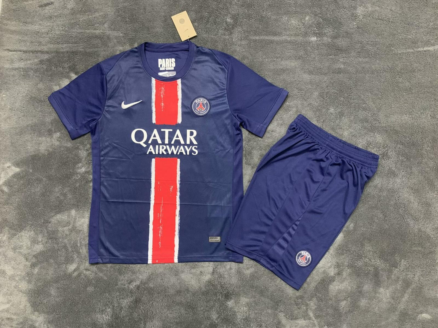 PARIS-SAINT-GERMAIN KIT COMPLETO