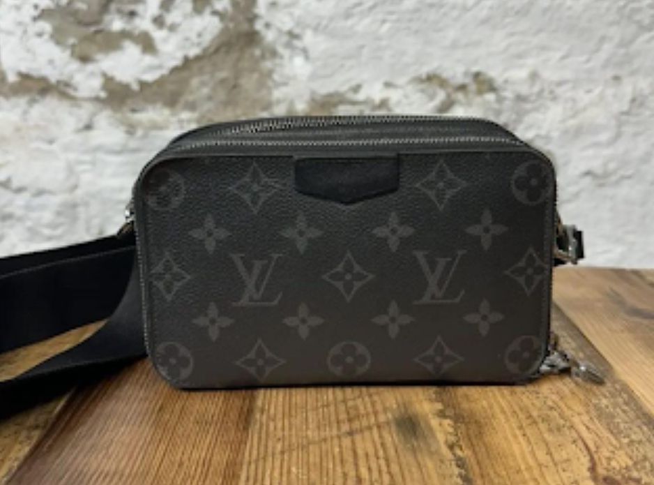 BORSELLO LOUIS VUITTON